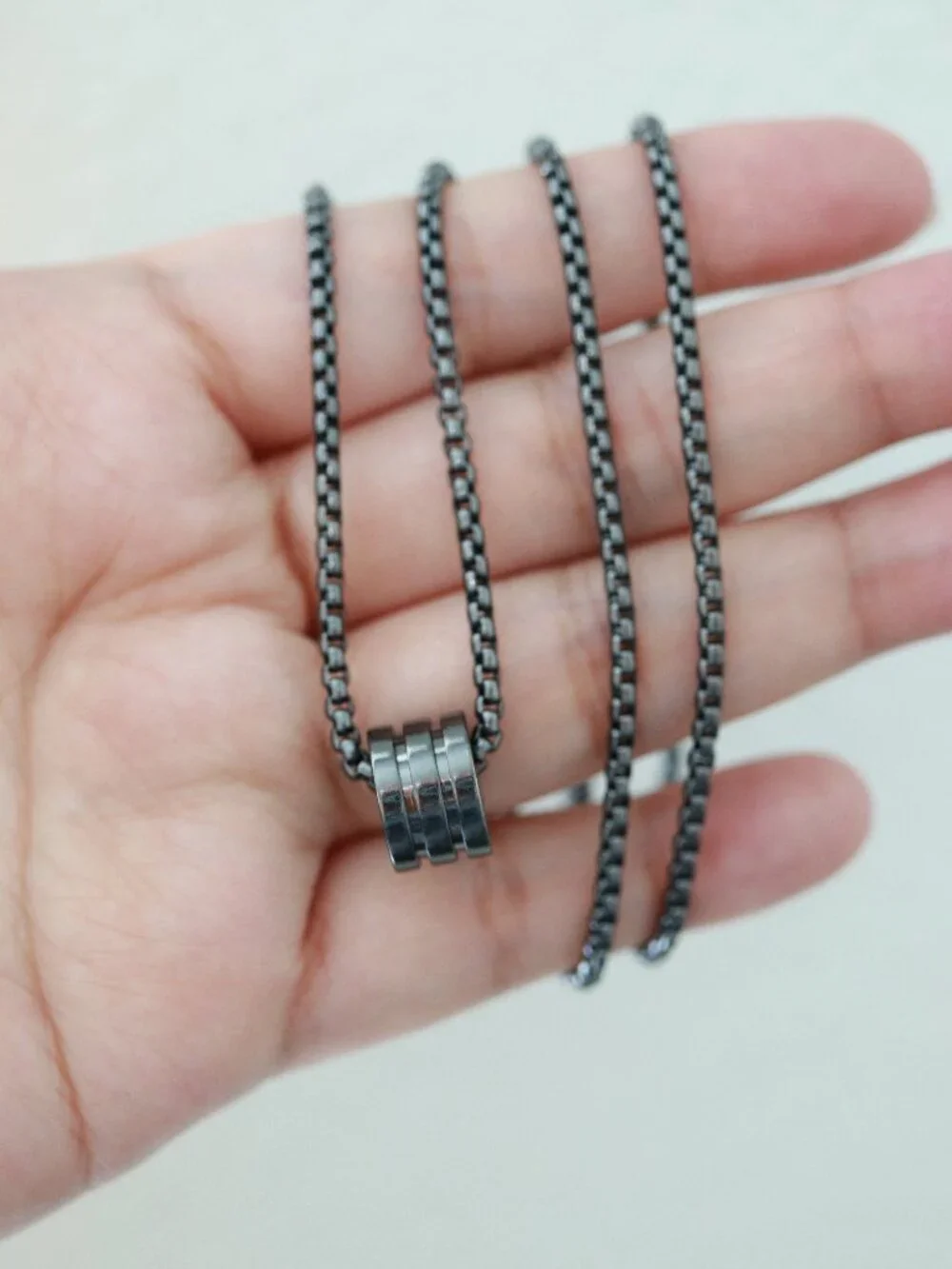 Barrel Round Style Pendant Necklace Black Stainless Steel